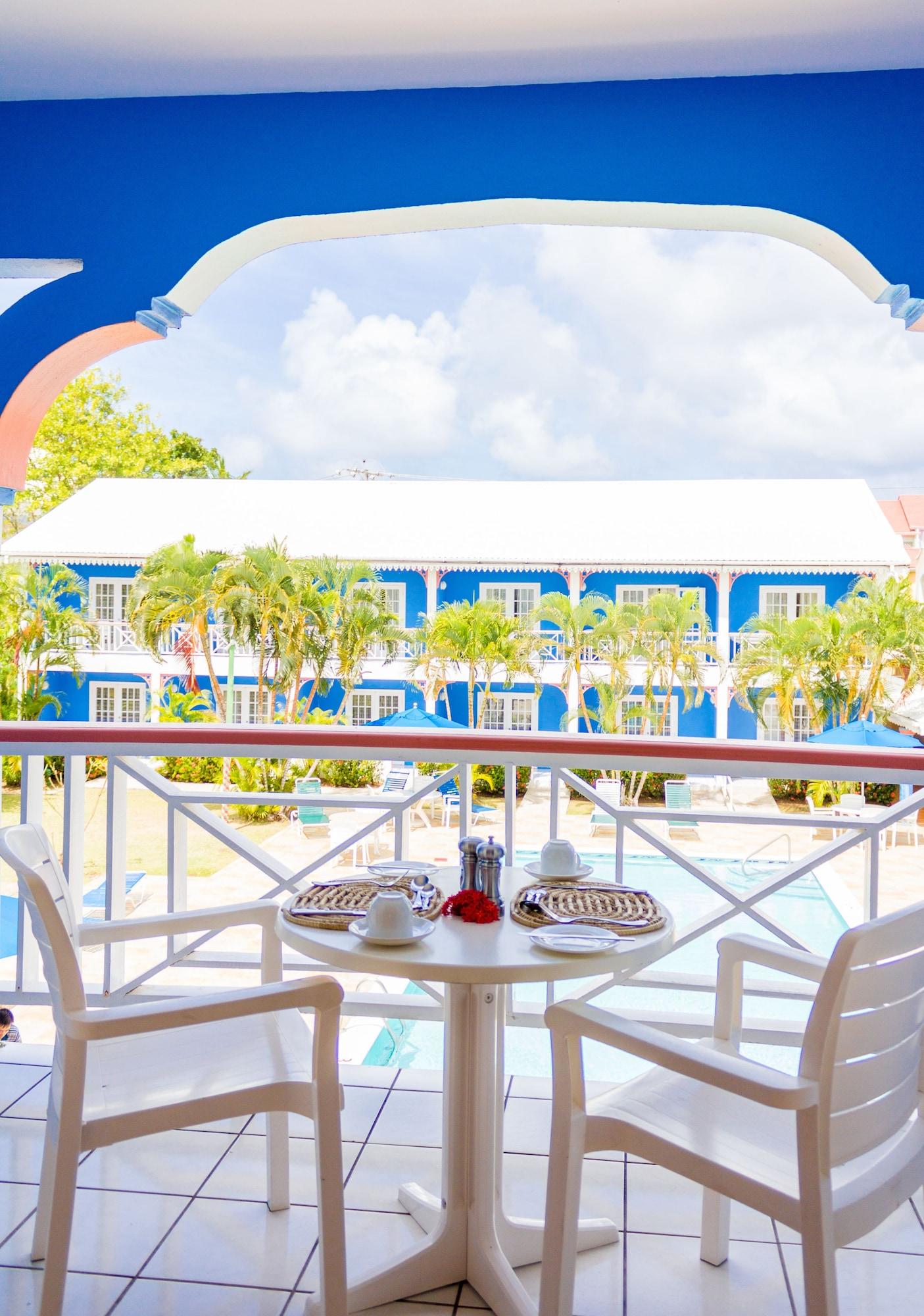 Bay Gardens Inn Gros Islet Exterior photo