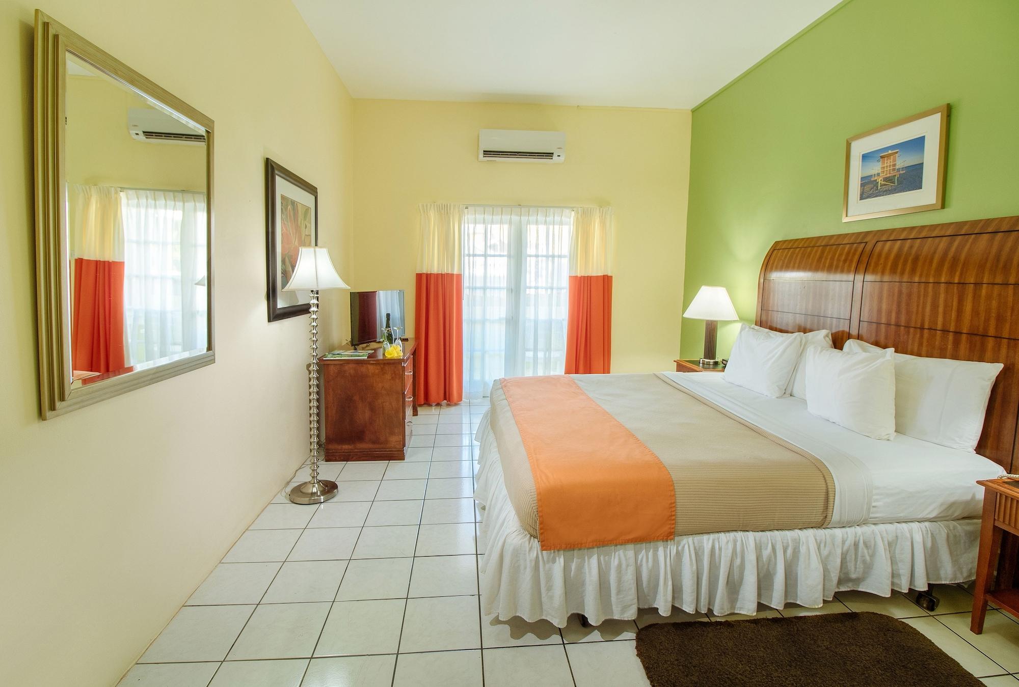 Bay Gardens Inn Gros Islet Exterior photo