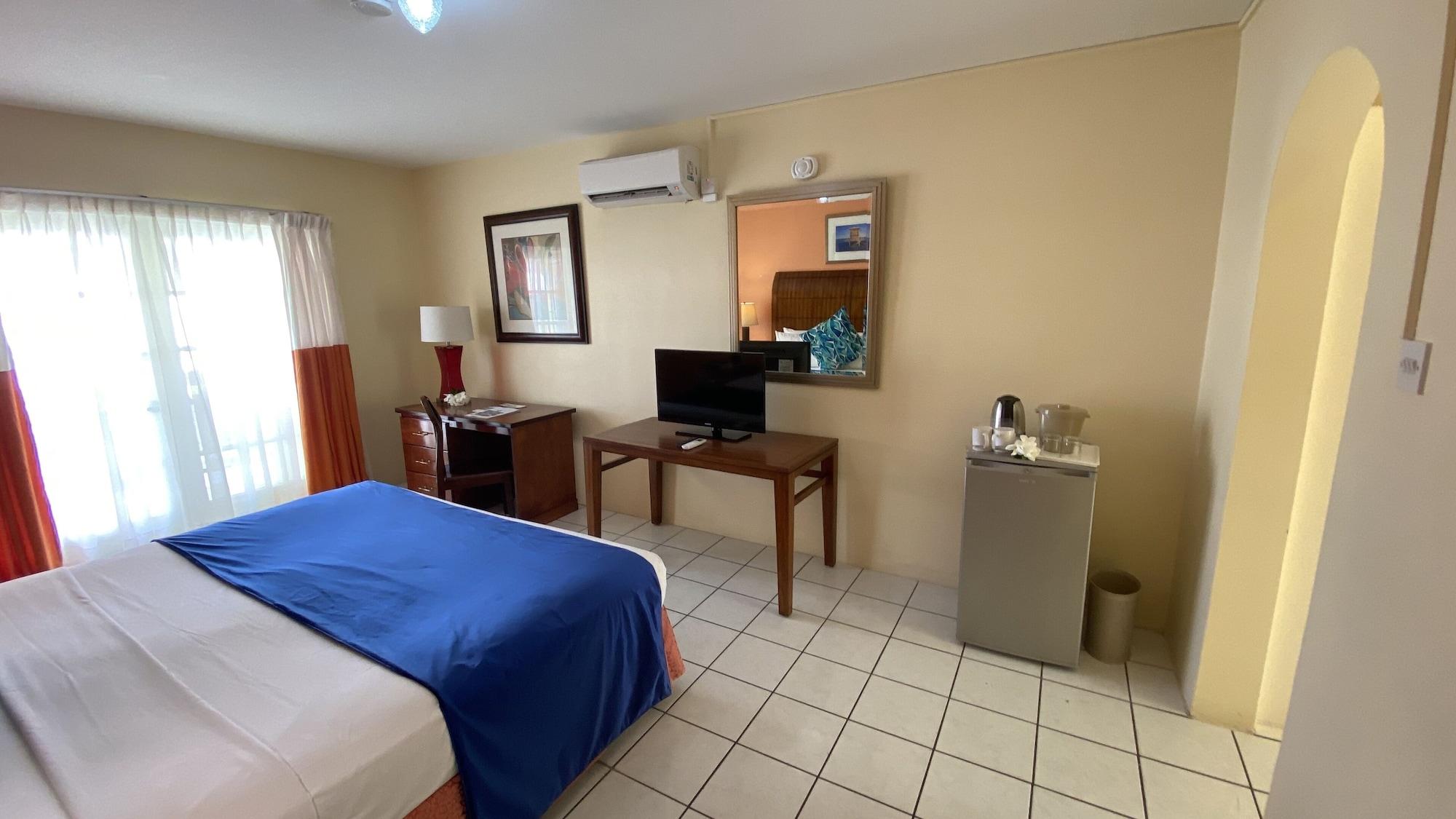 Bay Gardens Inn Gros Islet Exterior photo